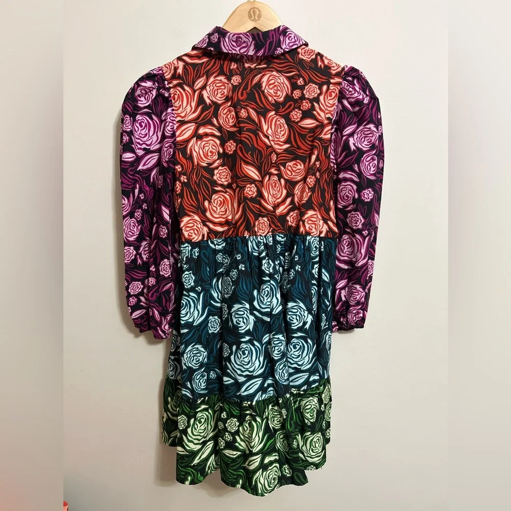 ⭐️NWT Farm Rio roses dress multicolor⭐️ - Picture 6 of 7